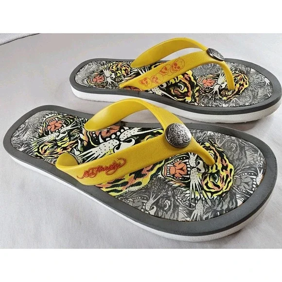 Y2K‎ Ed Hardy Tiger Skull Flip Flop Sandals Yellow Women's Size 5/6 - Picture 2 of 13
